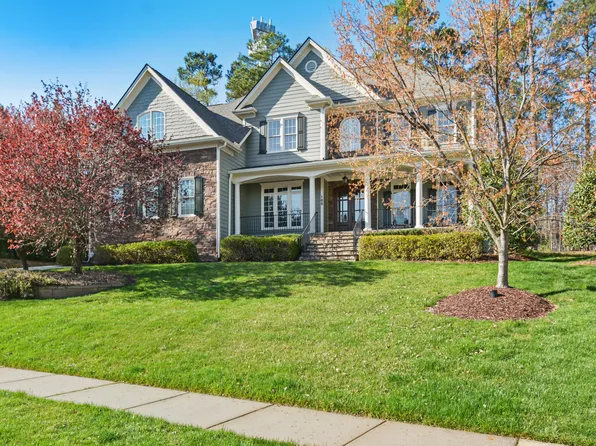 105 Linton Banks Pl, Cary, NC 27513