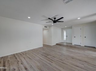 7113 W Sunnyside Dr, Peoria, AZ 85345
