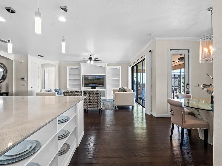 3807 Shoreside Dr — Photo 22