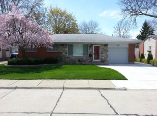 499 N Sheldon Rd, Plymouth, MI 48170