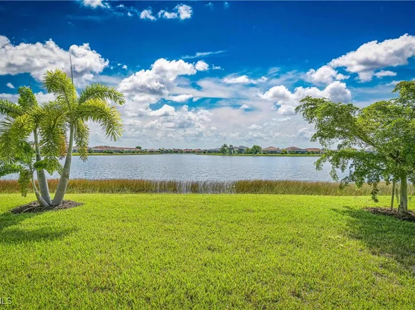 3256 Birch Tree Ln, Alva, FL 33920