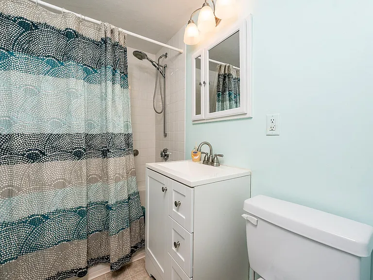 78 Center St #2-14 — Photo 12