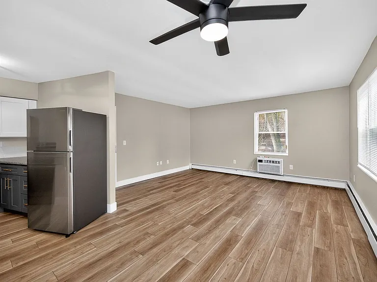 6419 Montgomery Rd #B1 — Photo 7