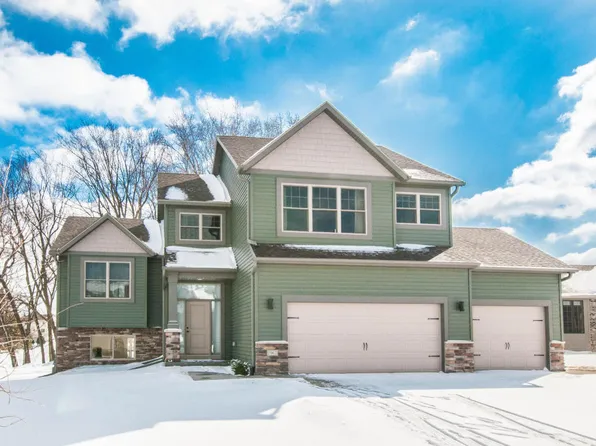 1962 Fieldstone Rd SW, Rochester, MN 55902