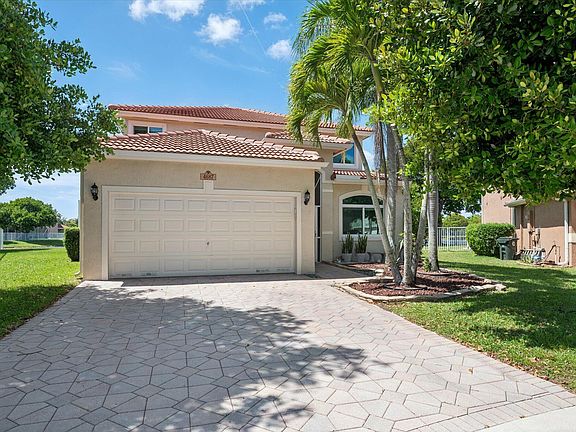 2nd image of 4687 Waycross Drive