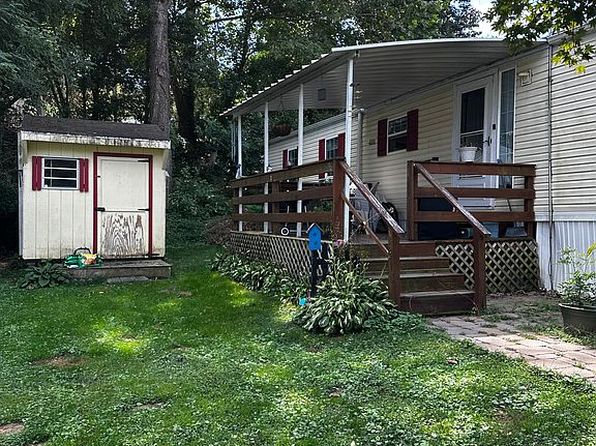46 Park View Dr