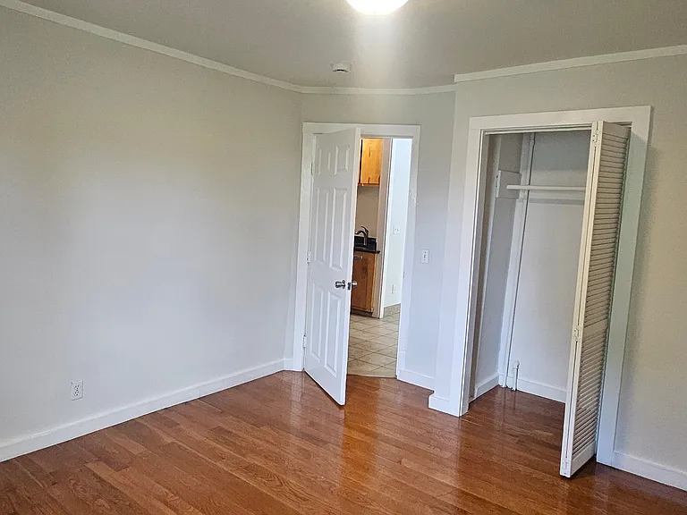 5 McFarland Court Worcester #1 — Photo 13
