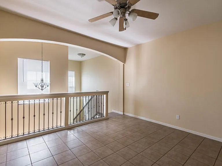 3150 N Yarbrough Dr #B-1 — Photo 12