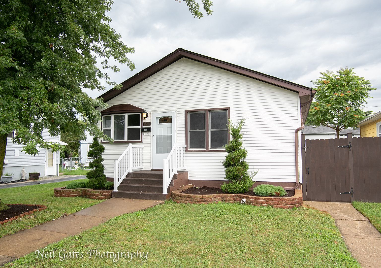 14311 Cleveland Ave, Posen, IL 60469 | Zillow