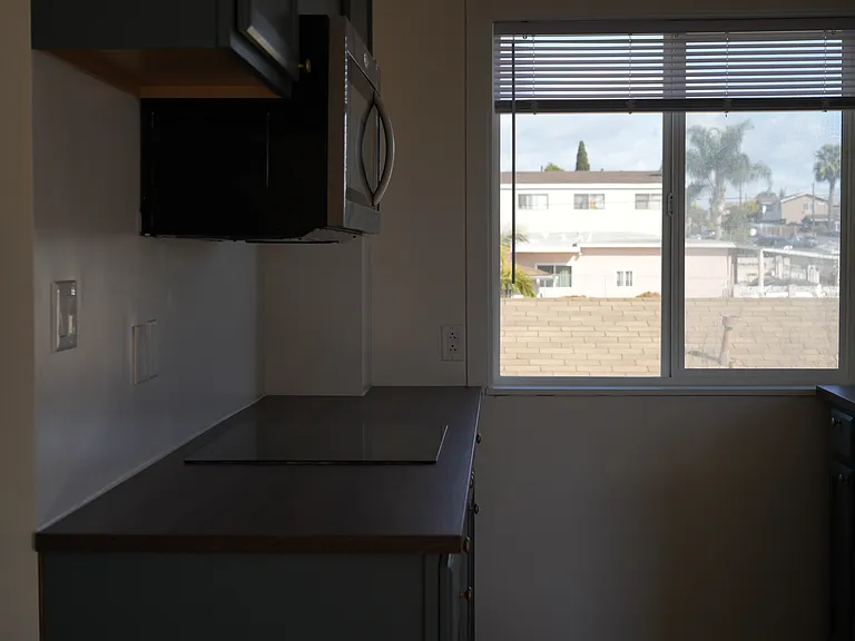 3682 Logan Ave #3680A — Photo 4