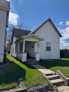 1527 W 1st St, Marion, IN, 46952