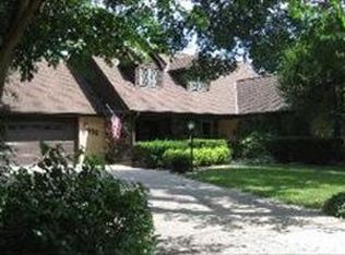 333 S Lombard Rd, Itasca, IL 60143