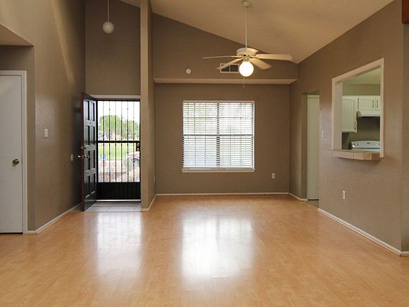 5th image of 3205 Fierro Dr