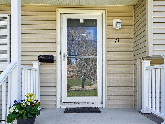2nd image of 71 Ridge Rd
