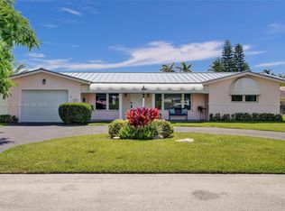 1014 SE 14th Ave, Deerfield Beach, FL 33441