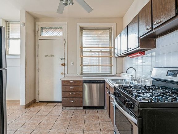 3rd image of 5222 S Blackstone Ave #3S