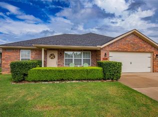 1201 SW Cabriolet St, Bentonville, AR 72712