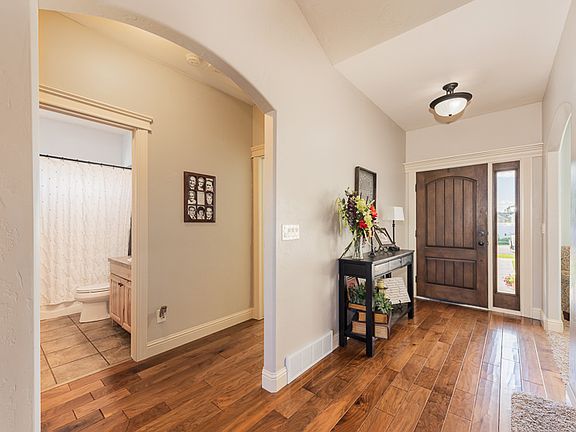 5th image of 677 S Deon Ln