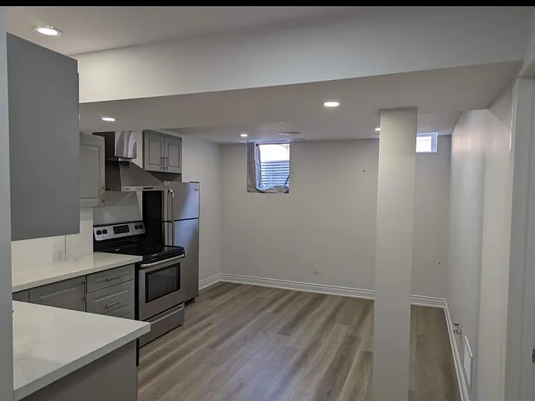 98 Germain Cir #BASEMENT — Photo 2