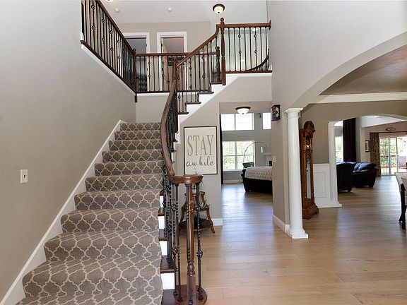 5th image of 6531 Devonhurst Dr