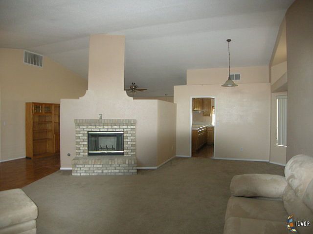 2nd image of 536 Silverwood St