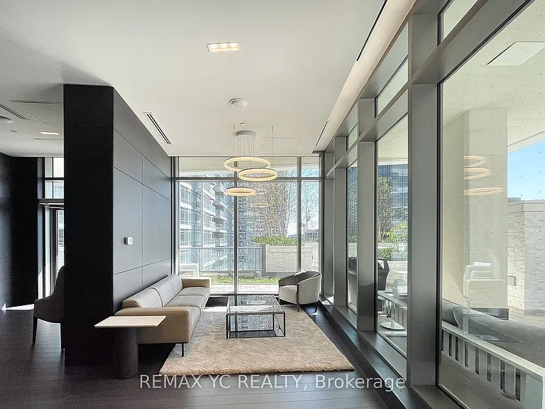 2221 Yonge St #3210 — Photo 22