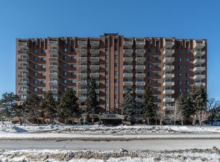 6720 Glen Erin Dr #503, Mississauga, ON