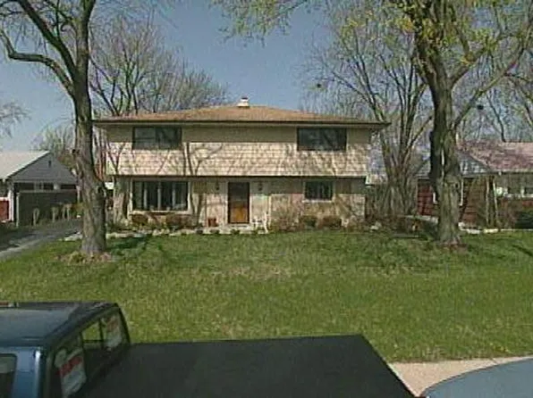 116 Marquette St, Park Forest, IL 60466