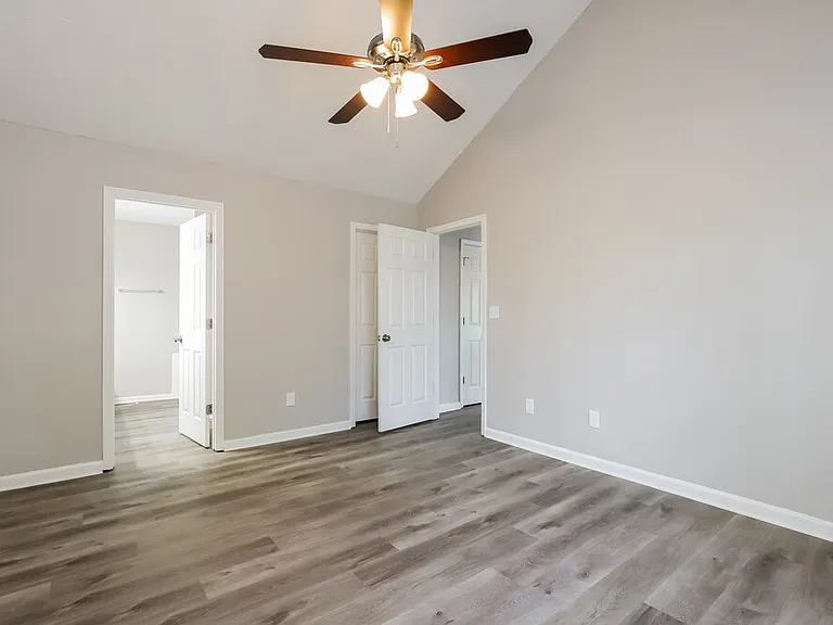 1393 Richland Creek Trl — Photo 11
