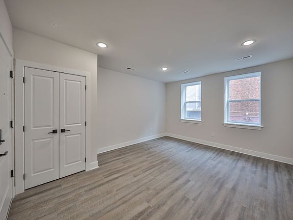 4th image of 25 Broadway #25-201
