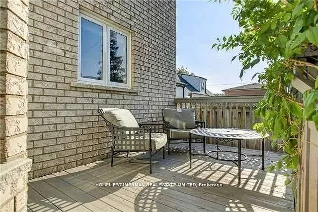 18 Newton Dr — Photo 18