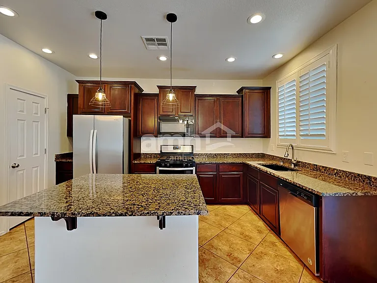 6211 S Pearl Dr — Photo 5