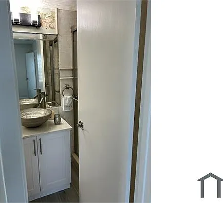 7142 Golf Colony Ct #206