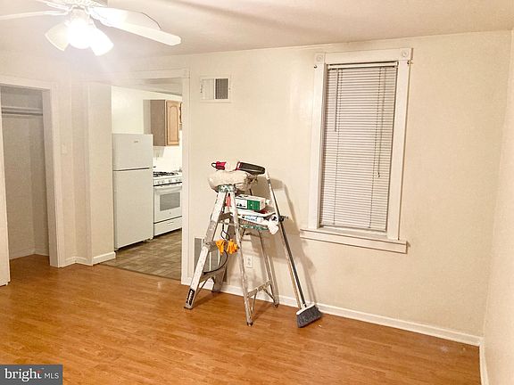 4th image of 2547 Salmon St #1