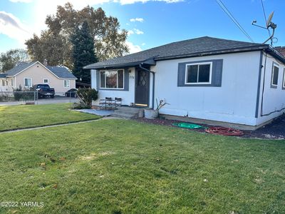 1324 S 15th Ave, Yakima, WA, 98902