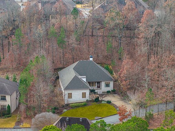 2nd image of 144 Cove Creek Ct