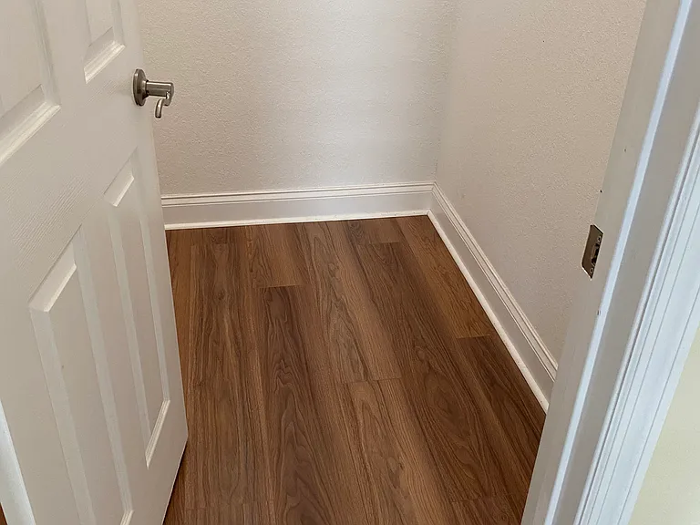 5506 Liberty Plain Cir — Photo 12