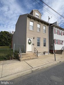 347 N 2nd St, Columbia, PA, 17512