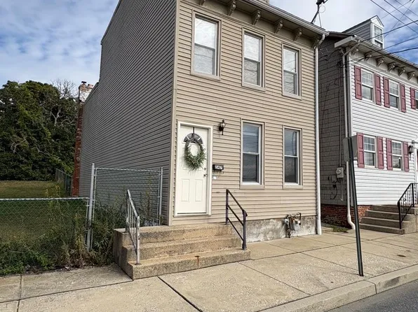 347 N 2nd St, Columbia, PA 17512