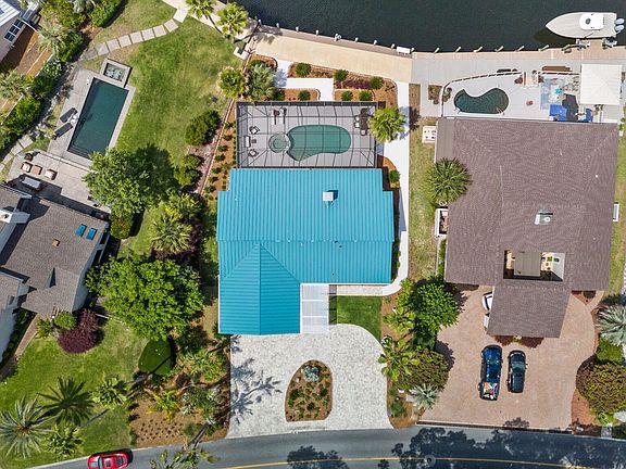 2nd image of 214 Marlin Cir