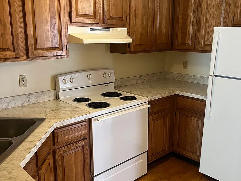 58 N Union St #1 — Photo 4