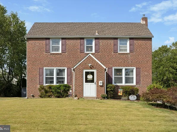 730 Dutton Cir, Springfield, PA 19064