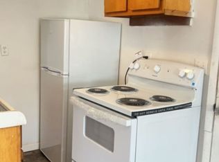 11 Strozier St APT 2, Mc Rae Helena, GA 31055