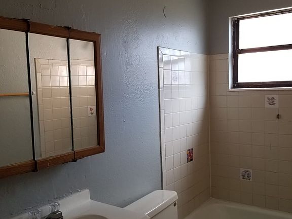 4th image of 10401 N 11th St APT A