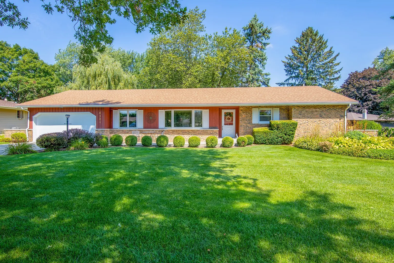6304 Myrtle Ln photo 1