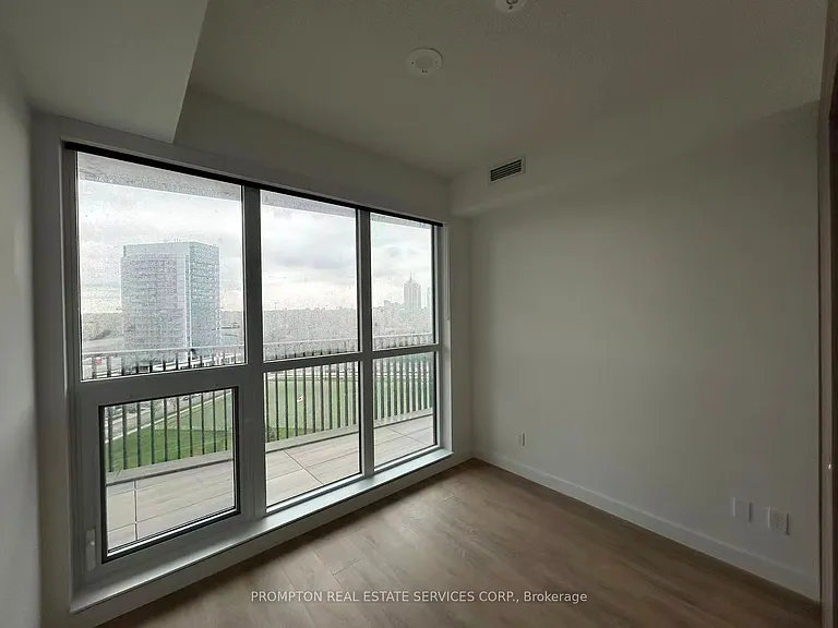18 Esther Shiner Blvd #1216 — Photo 11