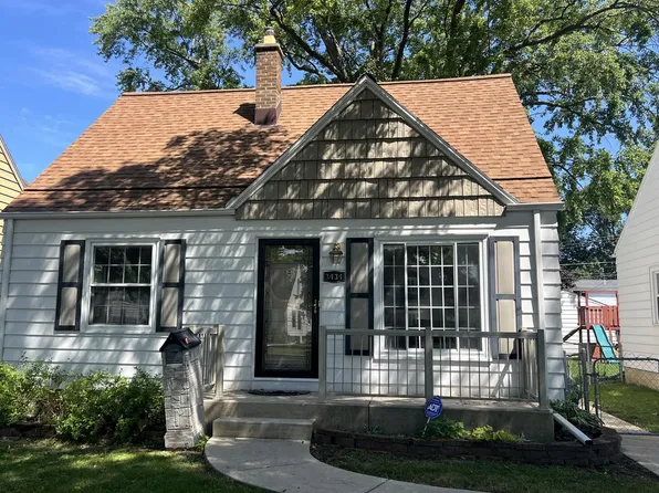 3434 North 90th STREET, Milwaukee, WI 53222