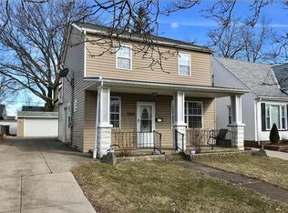 13401 Rockside Rd, Garfield Heights, OH 44125