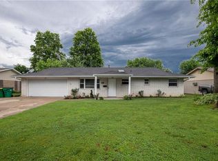 2106 Dee Ave, Springdale, AR 72762