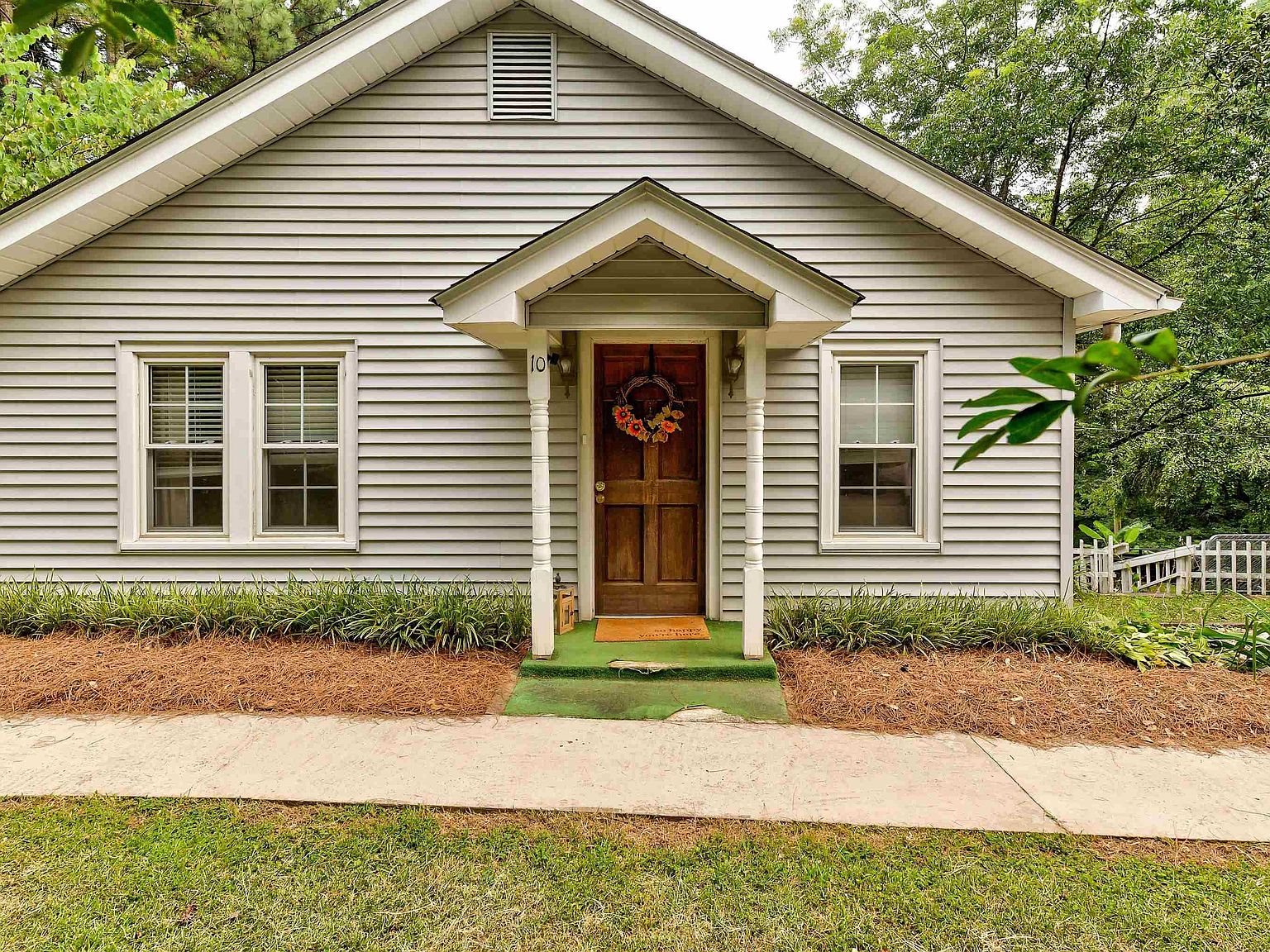 10 Arlington Rd, Greer, SC 29651 Zillow